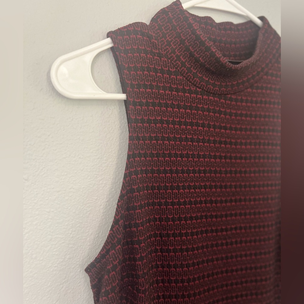 Women's Red Sleeveless Sweater Dress